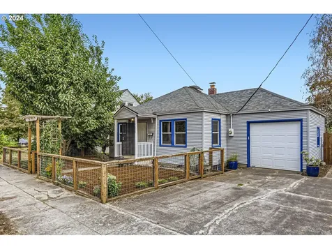 7525 N Fessenden Street Portland OR 97203