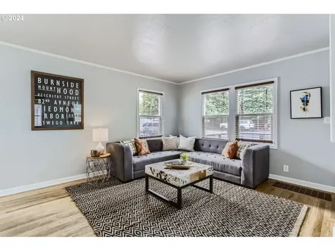 7525 N Fessenden Street Portland OR 97203