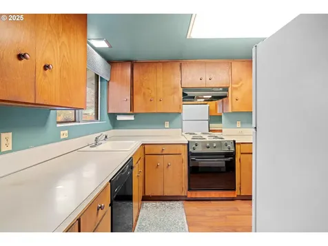 16570 SW Royalty Parkway Portland OR 97224
