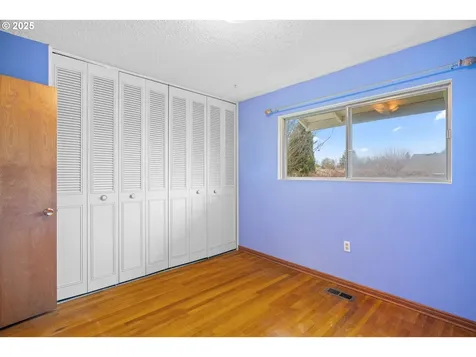 16570 SW Royalty Parkway Portland OR 97224