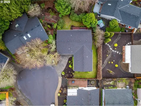 16570 SW Royalty Parkway Portland OR 97224
