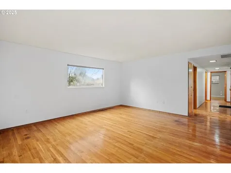 16570 SW Royalty Parkway Portland OR 97224