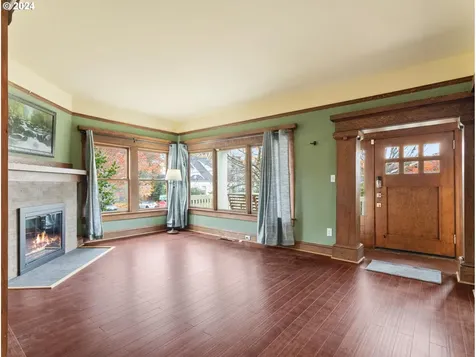 4908 NE Tillamook Street Portland OR 97213
