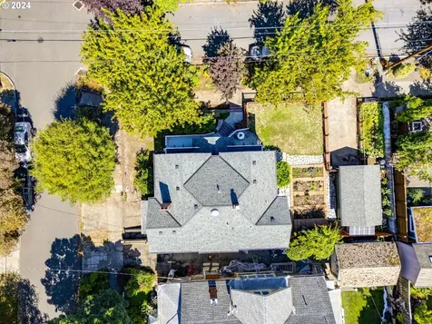4908 NE Tillamook Street Portland OR 97213