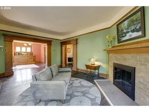4908 NE Tillamook Street Portland OR 97213
