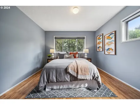 4720 SW 53rd Avenue Portland OR 97221
