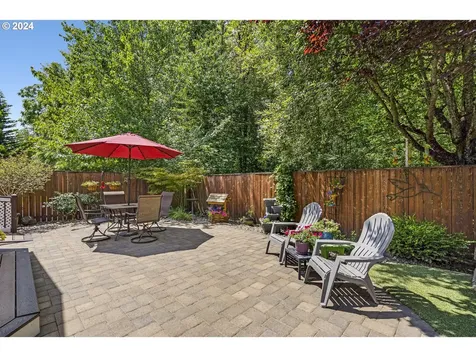 271 N Royal Oak Street Newberg OR 97132