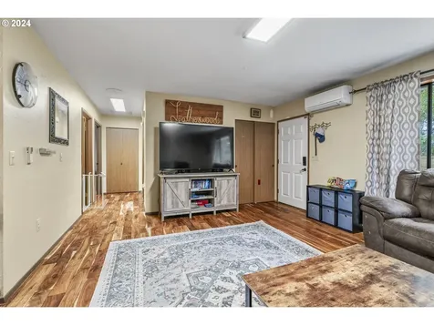 1583 Sightly Road Toutle WA 98649