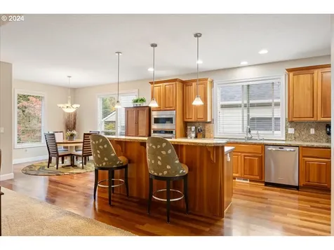 1627 NW 35th Circle Camas WA 98607