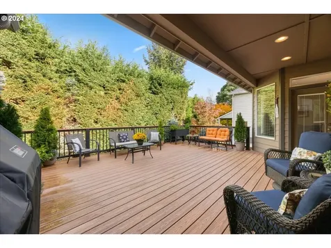 1627 NW 35th Circle Camas WA 98607
