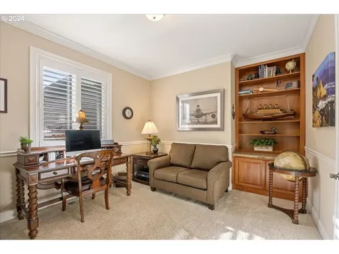 1627 NW 35th Circle Camas WA 98607
