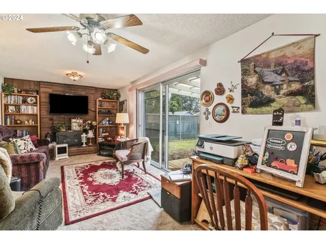 2664 York Street Eugene OR 97404