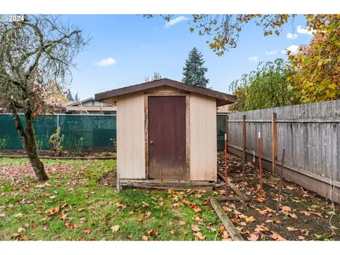 2664 York Street Eugene OR 97404