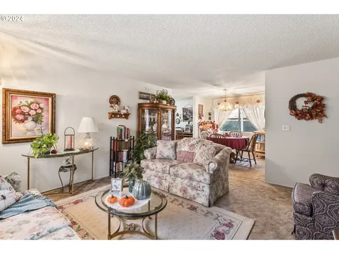 2664 York Street Eugene OR 97404