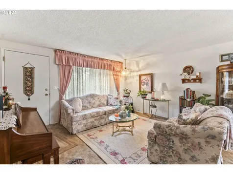 2664 York Street Eugene OR 97404