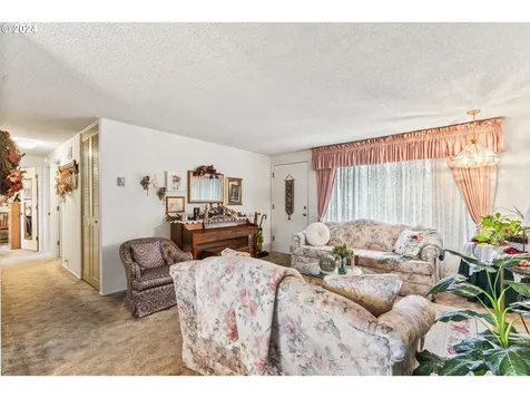 2664 York Street Eugene OR 97404