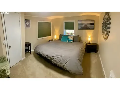 3125 Nw Marine Avenue Lincoln City OR 97367