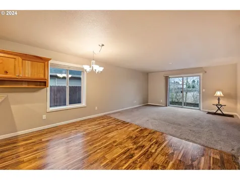 12707 NE 53rd Street Vancouver WA 98682