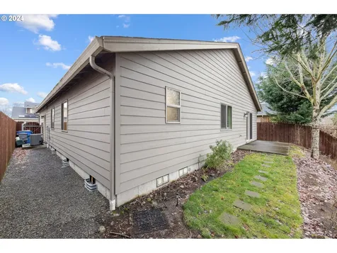 12707 NE 53rd Street Vancouver WA 98682