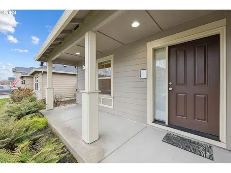 12707 NE 53rd Street Vancouver WA 98682