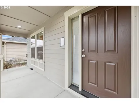 12707 NE 53rd Street Vancouver WA 98682
