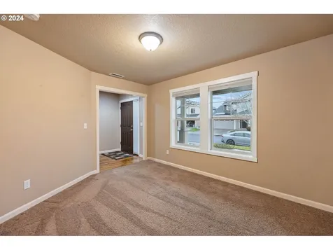 12707 NE 53rd Street Vancouver WA 98682