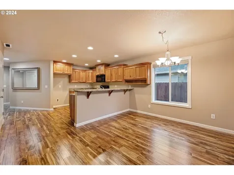 12707 NE 53rd Street Vancouver WA 98682