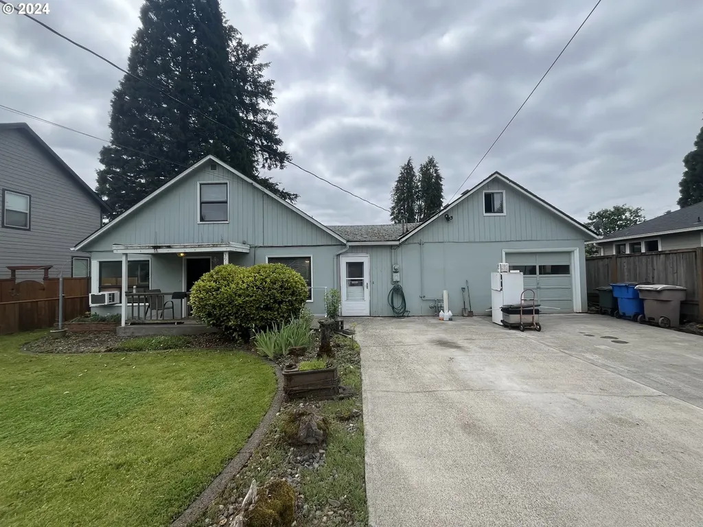 3912 C Street Washougal WA 98671