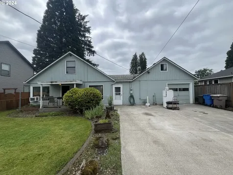 3912 C Street Washougal WA 98671