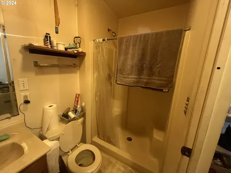 3912 C Street Washougal WA 98671