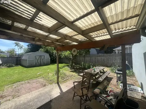 3912 C Street Washougal WA 98671
