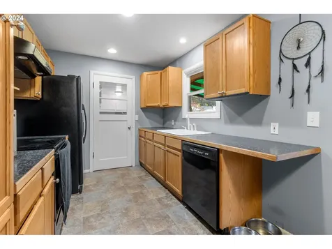 1313 SE 150th Avenue Portland OR 97233