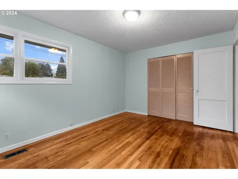 1313 SE 150th Avenue Portland OR 97233