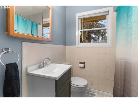 1313 SE 150th Avenue Portland OR 97233