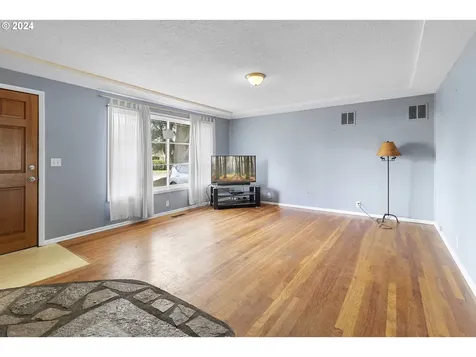 1313 SE 150th Avenue Portland OR 97233