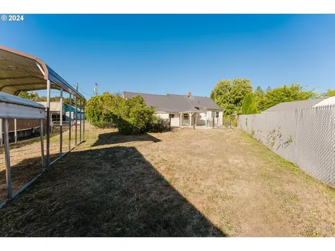 188 NE Lombardy Drive Roseburg OR 97470