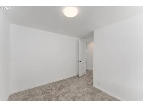 188 NE Lombardy Drive Roseburg OR 97470