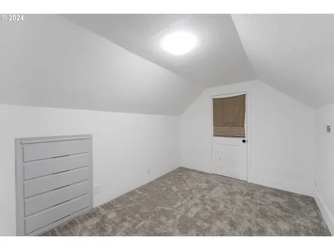 188 NE Lombardy Drive Roseburg OR 97470