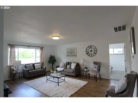540 W Morton Street Lebanon OR 97355