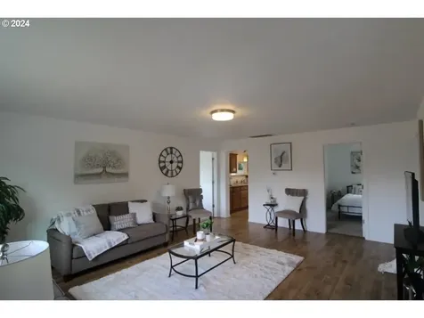 540 W Morton Street Lebanon OR 97355