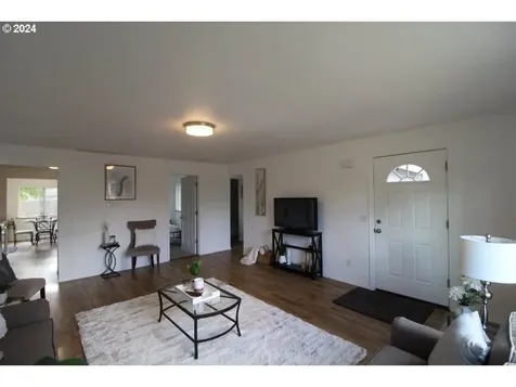 540 W Morton Street Lebanon OR 97355