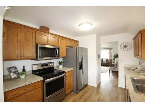 540 W Morton Street Lebanon OR 97355