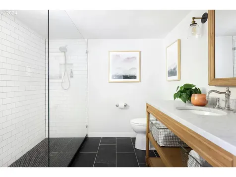 2835 NE 25th Avenue Portland OR 97212