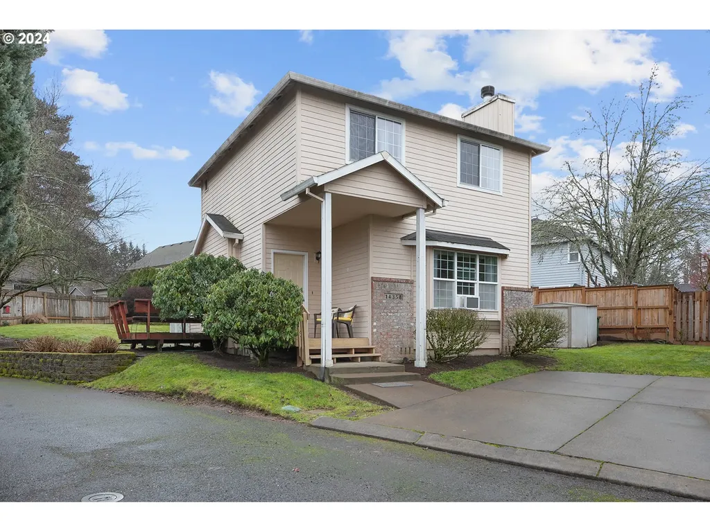 14358 Se Village Slope Court Clackamas OR 97015