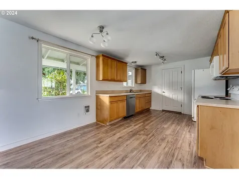 696 Beechwood Street Woodland WA 98674