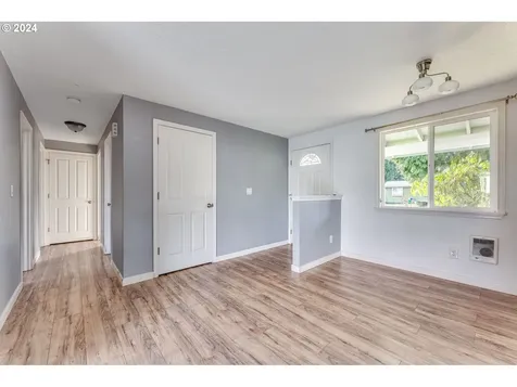 696 Beechwood Street Woodland WA 98674