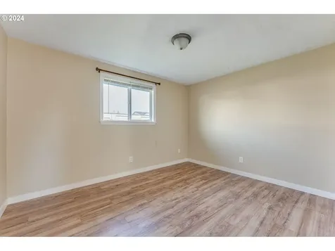 696 Beechwood Street Woodland WA 98674