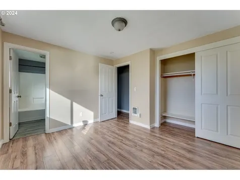 696 Beechwood Street Woodland WA 98674