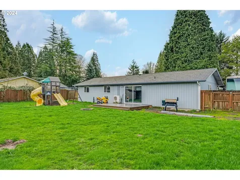 696 Beechwood Street Woodland WA 98674