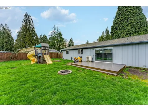 696 Beechwood Street Woodland WA 98674